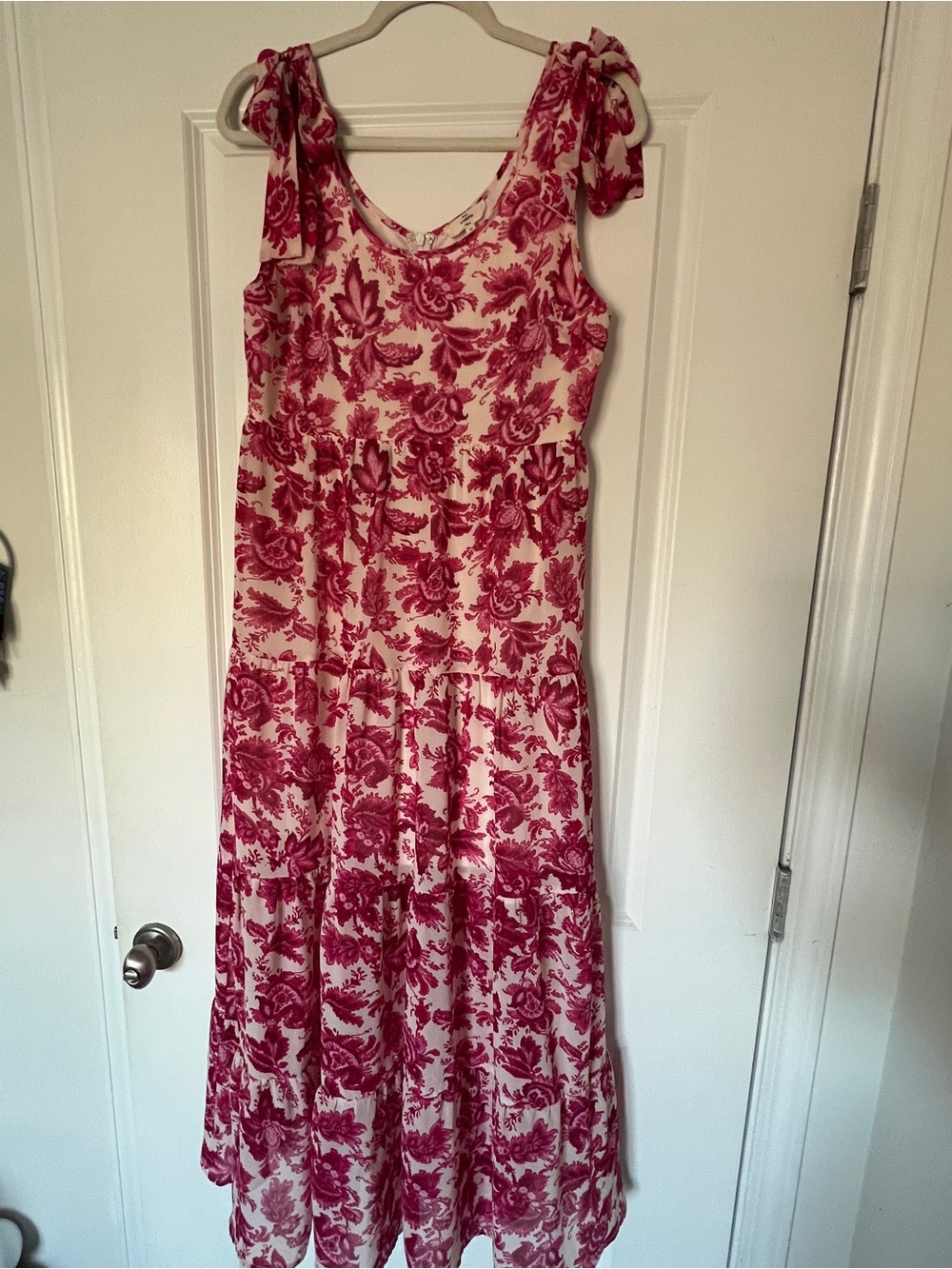 Entro Pink & Cream Floral Tie-Shoulder Maxi Dress